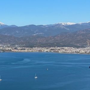 Meet your Posher, Sunshine